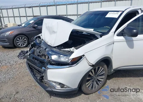 2020 Mitsubishi Outlander Es 2.4 из США, поврежденный, VIN JA4AD2A37LZ039482